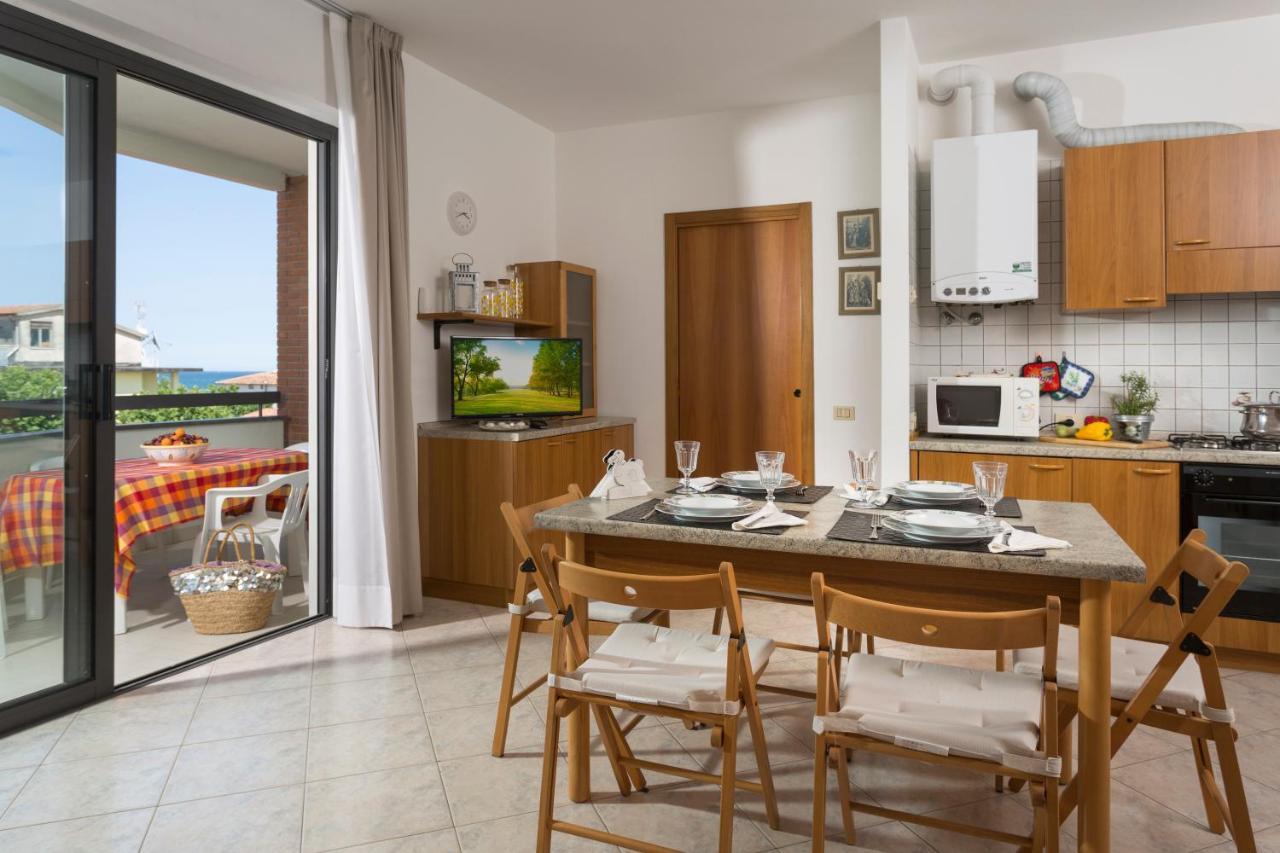 Residenza Nobel Appartamenti Rimini Exterior foto