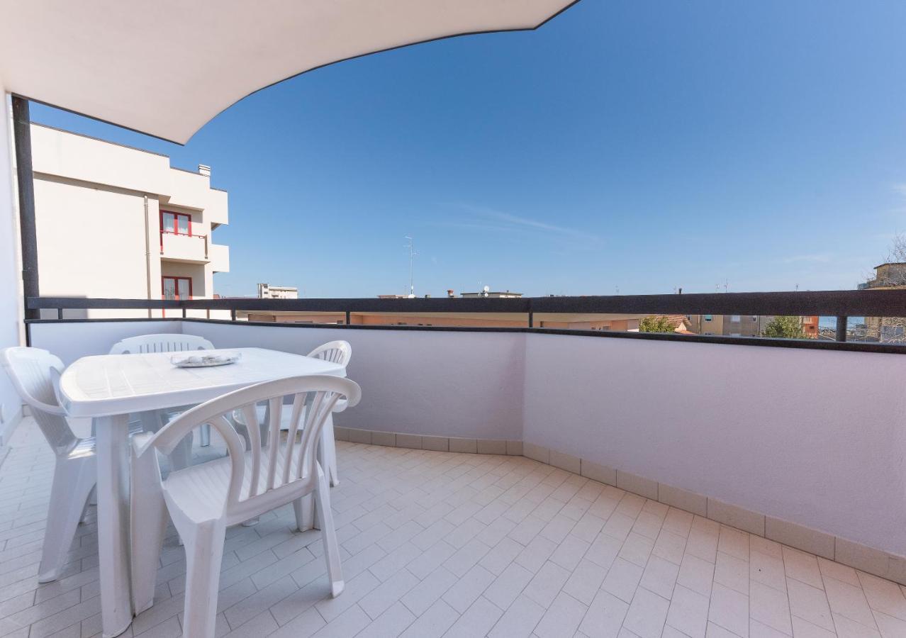 Residenza Nobel Appartamenti Rimini Exterior foto