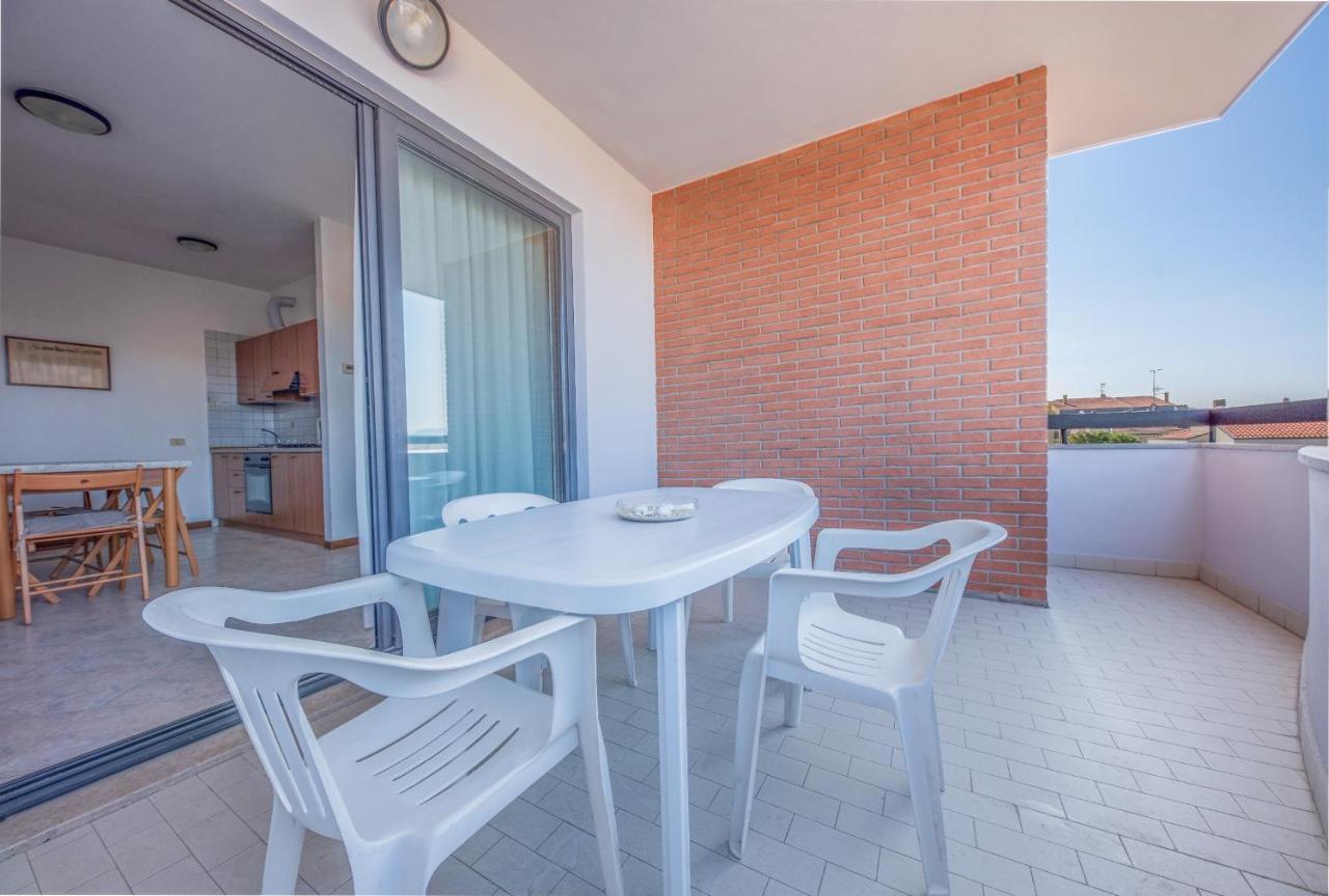 Residenza Nobel Appartamenti Rimini Exterior foto