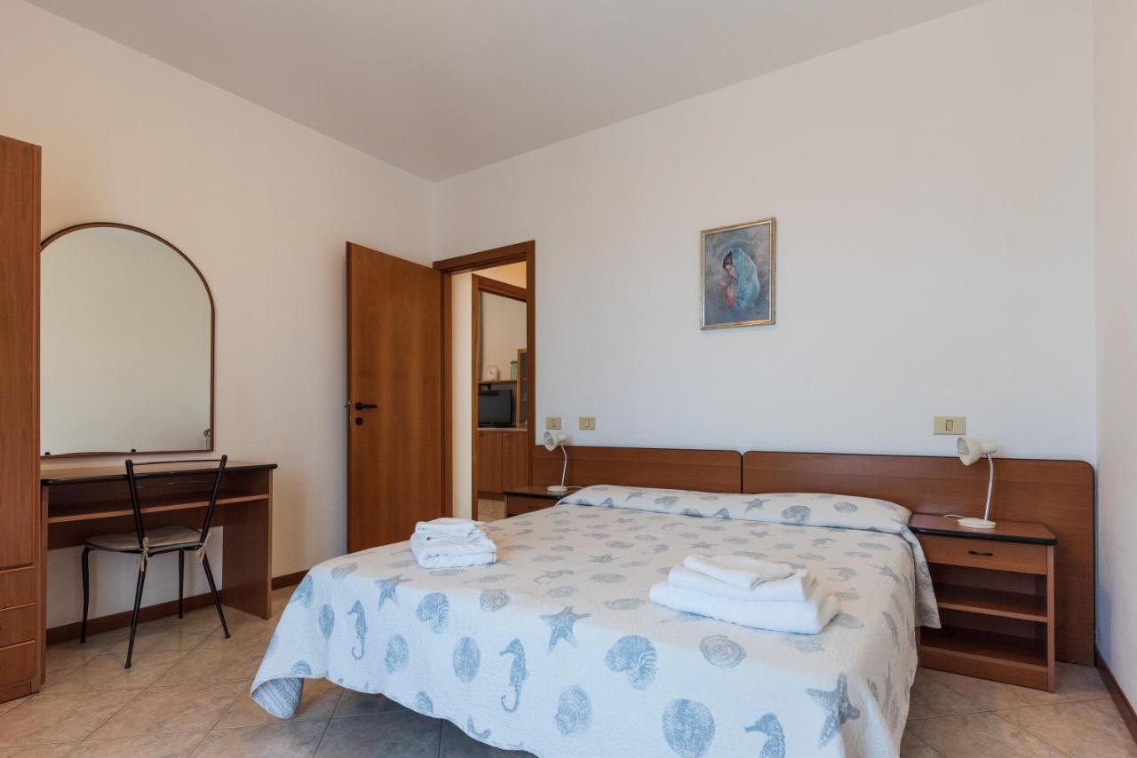 Residenza Nobel Appartamenti Rimini Exterior foto